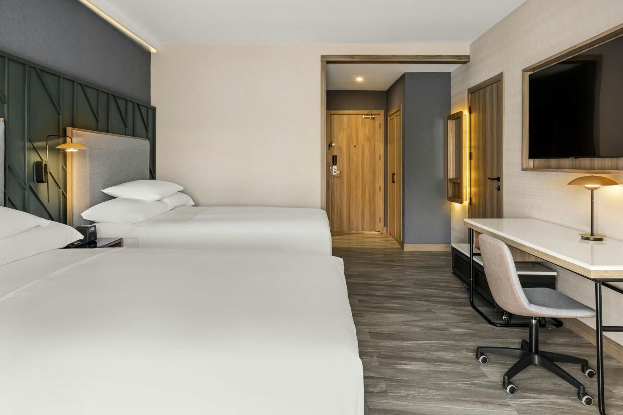 Отель Courtyard By Marriott San Jose Escazu Экстерьер фото