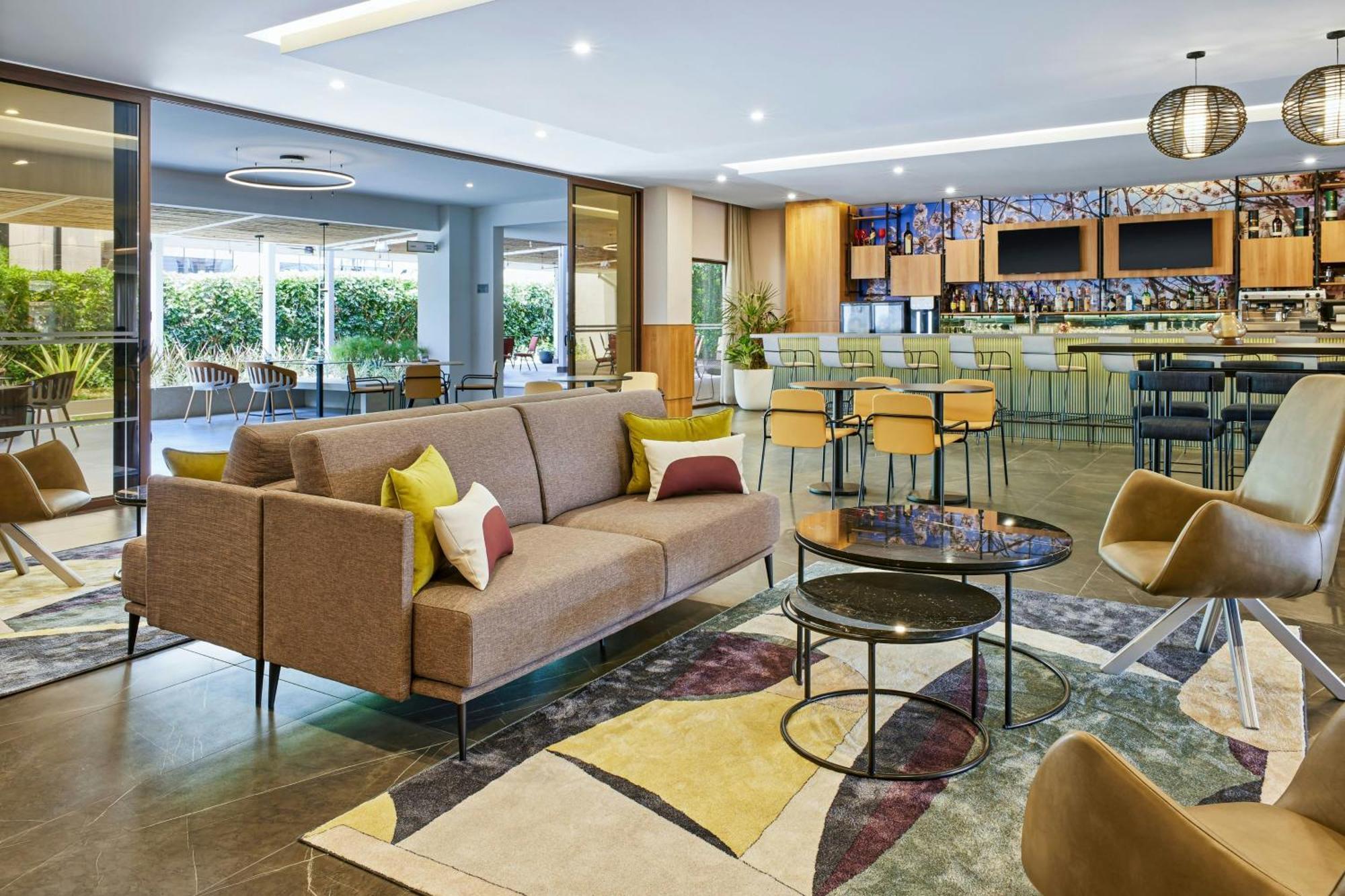 Отель Courtyard By Marriott San Jose Escazu Экстерьер фото