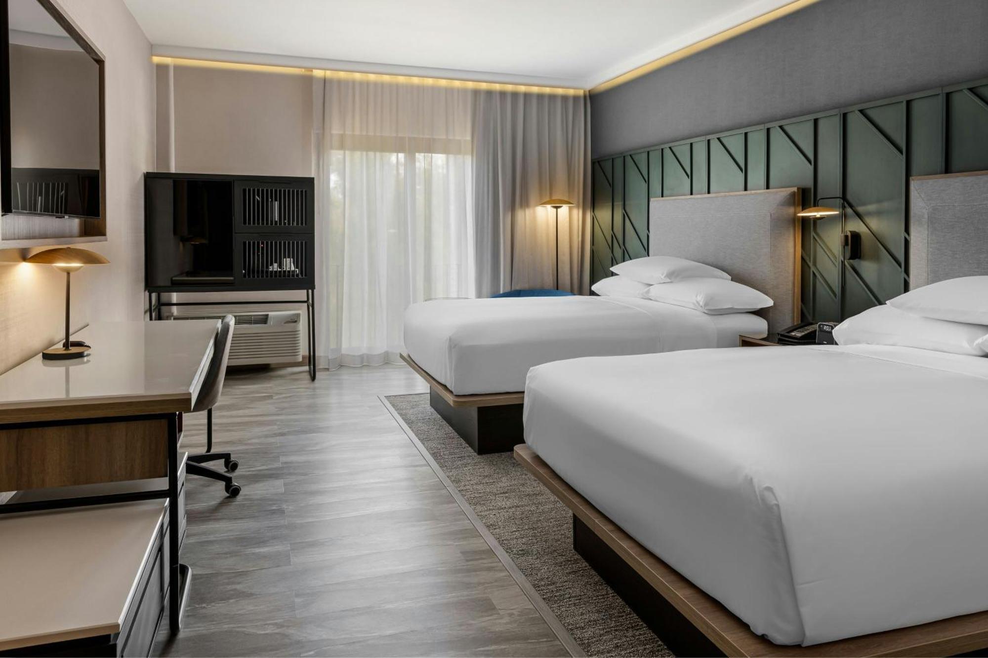 Отель Courtyard By Marriott San Jose Escazu Экстерьер фото