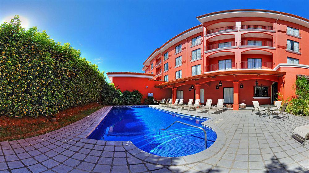 Отель Courtyard By Marriott San Jose Escazu Экстерьер фото